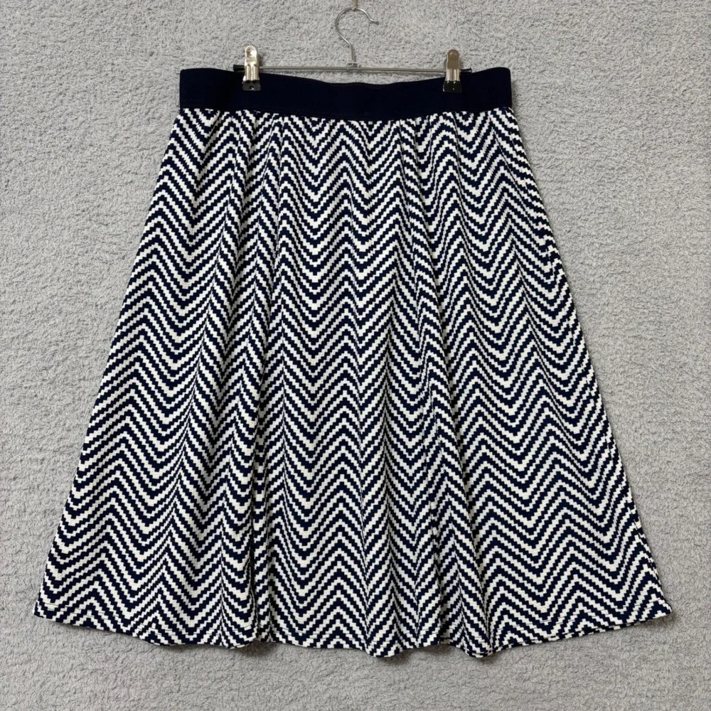 Chevron Midi Skirt Elastic Waist Flowy Modest Casual Navy White XL